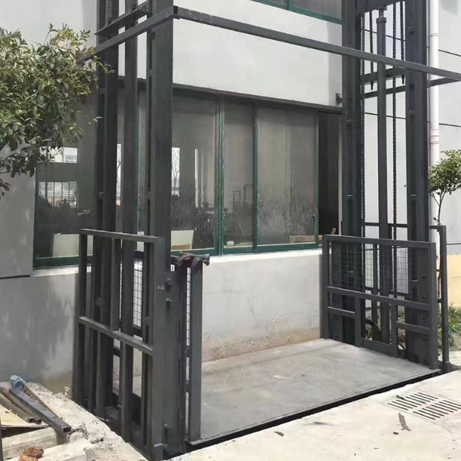 南林乡5吨室外升降货梯